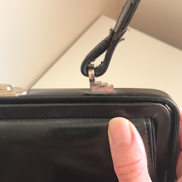 Sweetest Vintage Handbag - Picture 9 of 9